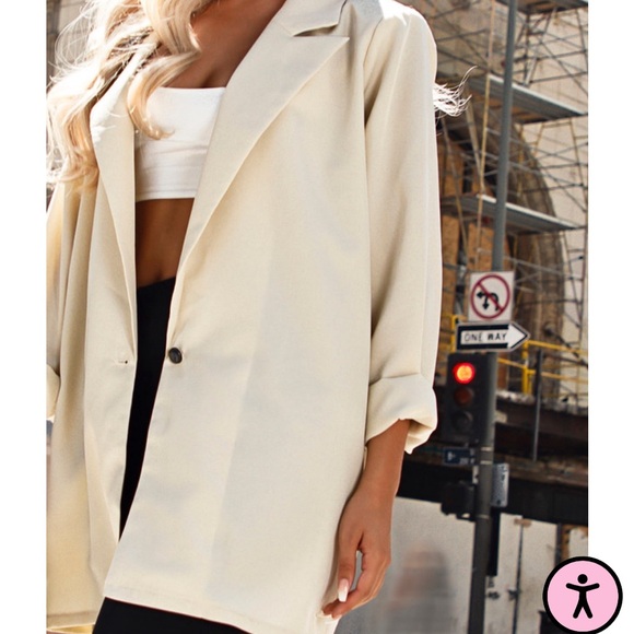 NWT Stone oversized light weight button down blazer size 4 - Picture 2 of 2